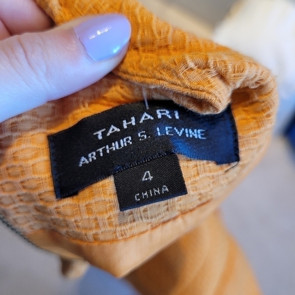 Tahari Arthur S Levine Orange tangerine dress Size 4 cap sleeve - Picture 11 of 15